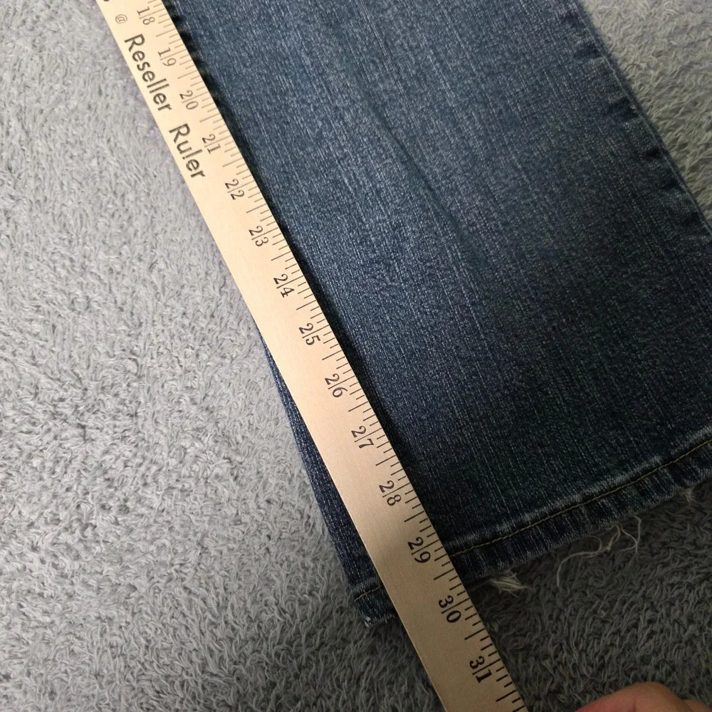 Levis levi 550